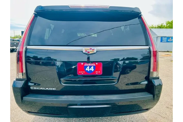 $23995 : 2018 Escalade ESV 2WD Luxury image 6