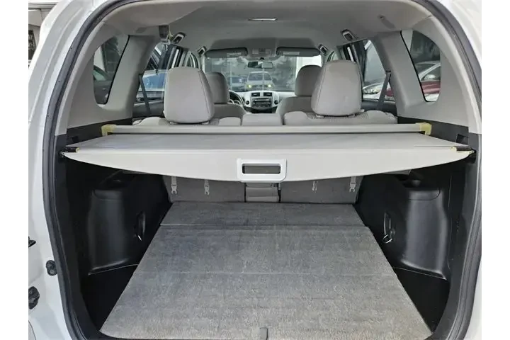 $10790 : Toyota RAV4 2012 Base 4dr SU image 8