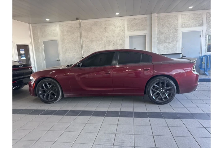 $15504 : Dodge Charger 2019 SXT 4dr S image 8
