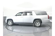 $29999 : Chevrolet Suburban 2020 4x2 thumbnail