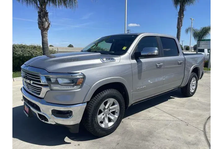 $35555 : Ram 1500 2020 4x4 Laramie 4d image 4