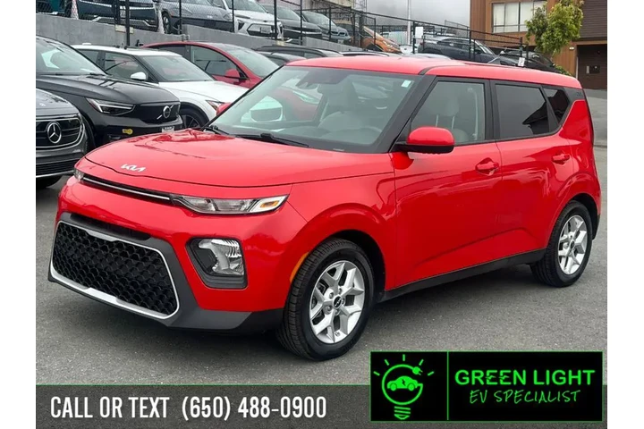 $18400 : 2022 Soul S image 1