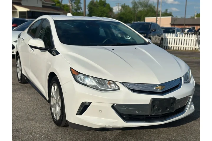 2017 CHEVROLET VOLT PREMIER H image 8