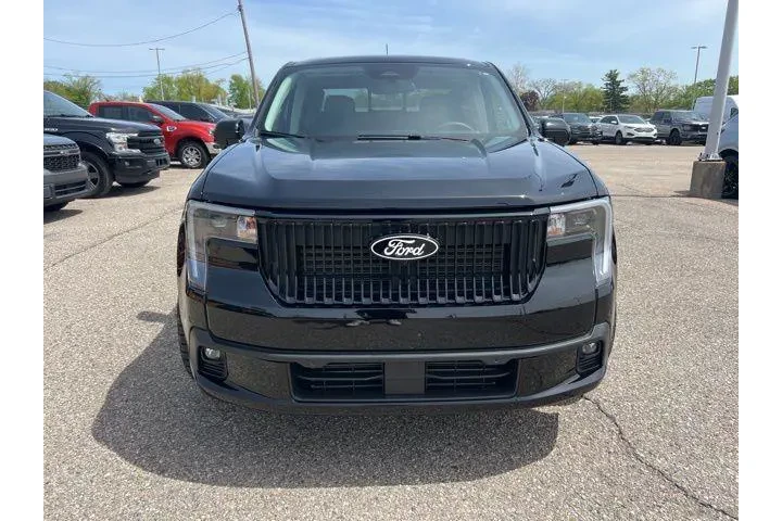 $38510 : Ford Maverick 2025 AWD Lobo image 2