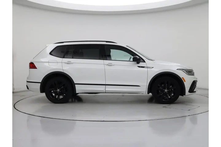 $23998 : Volkswagen Tiguan 2022 SE R- image 7