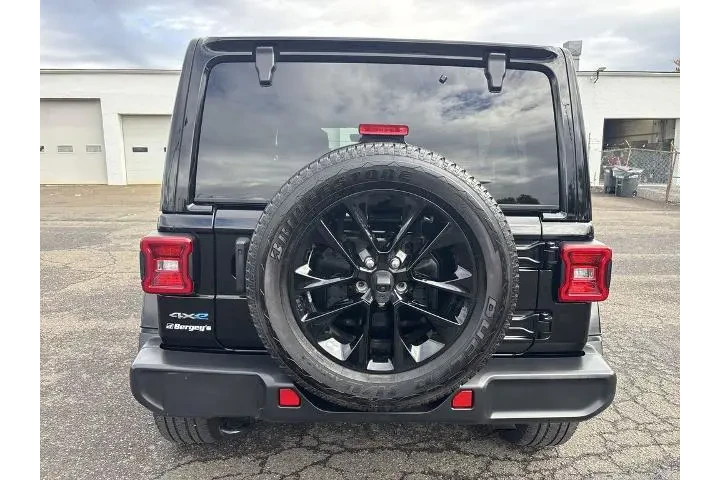 $31890 : Jeep Wrangler Unlimited 2021 image 5