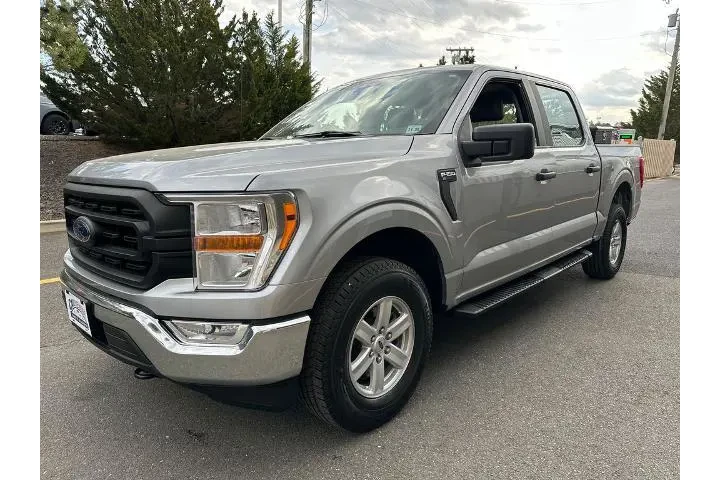 $31515 : Ford F-150 2021 4x4 XL 4dr S image 4