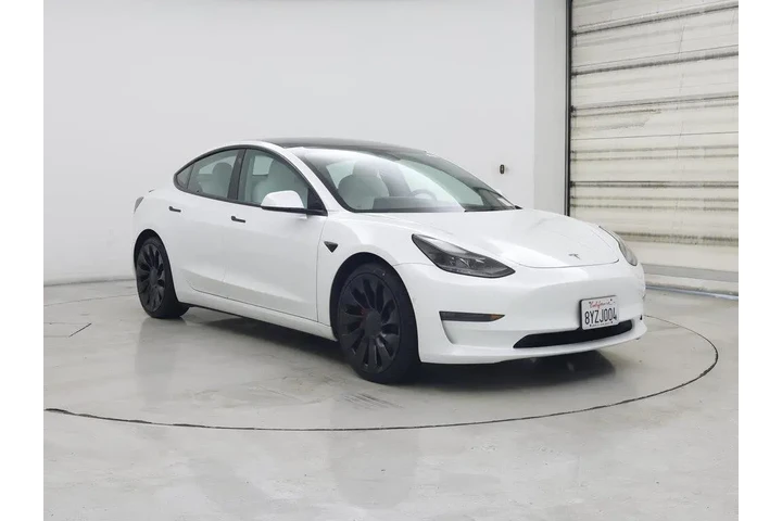 $28998 : Tesla Model 3 2022 AWD Perfo image 1