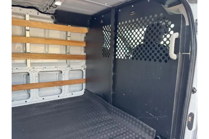 $33988 : Ford Transit 2023 250 3dr SW image 8