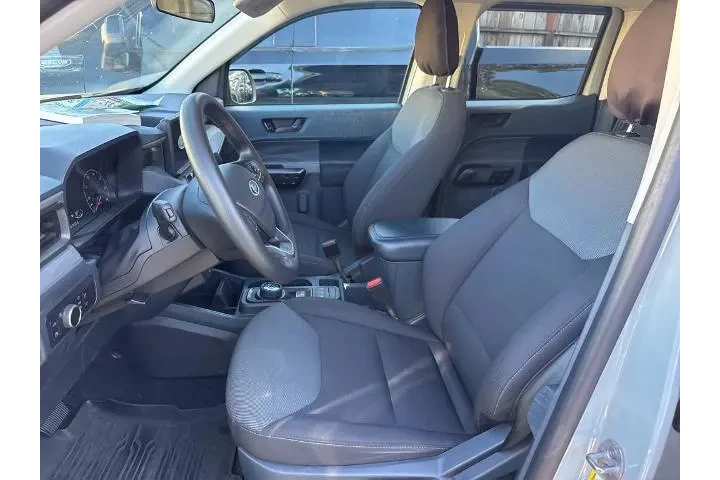 $25908 : Ford Maverick 2023 XL 4dr Su image 8