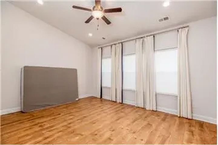 $3500 : Rental property with 3 bedro image 10