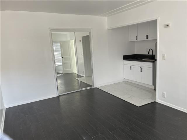 $1525 : 851 S.KENMORE AVE, LOS ANGELES image 1