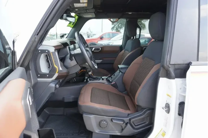 $37988 : Ford Bronco 2022 4x4 Base Ad image 7