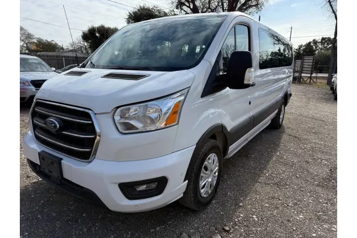 $21995 : 2020 Transit image 1
