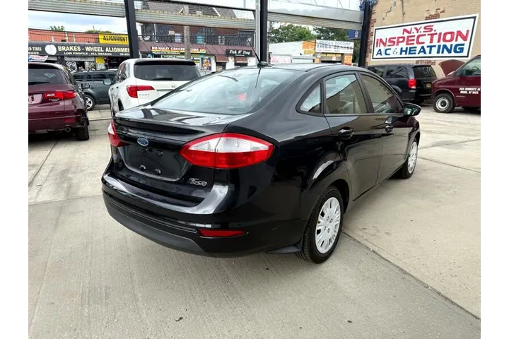 $4995 : 2014 Fiesta S Sedan image 7