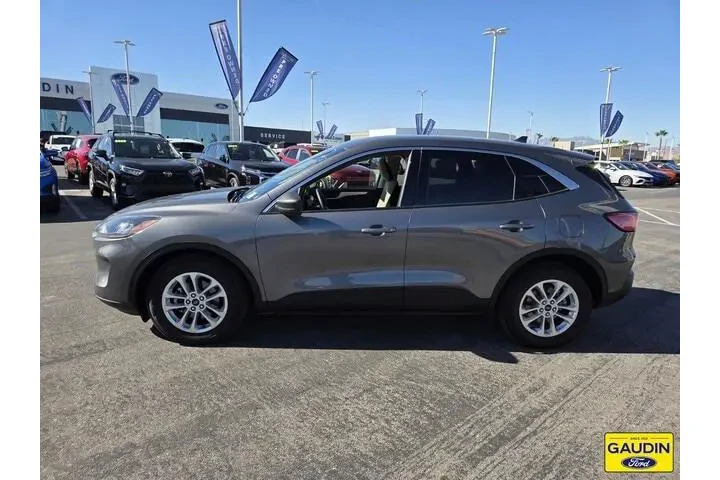 $20995 : Ford Escape 2022 SE 4dr SUV image 4