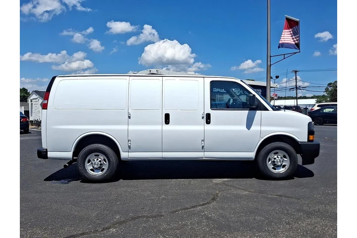 $22400 : 2023 Express 2500 Cargo image 7