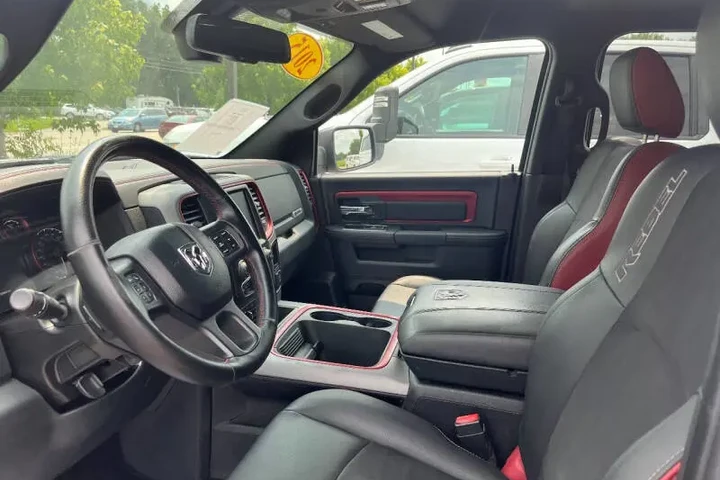 $21950 : 2015 RAM 1500 Rebel image 9
