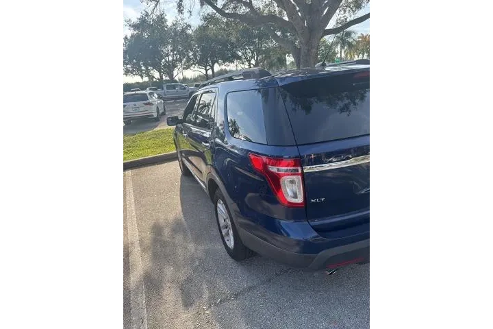 $3750 : Ford Explorer 2012 XLT 4dr S image 9