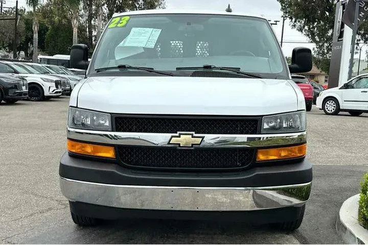 $28513 : Chevrolet Express 2023 2500 image 8