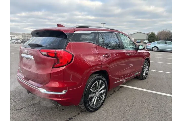 $14680 : GMC Terrain 2018 Denali 4dr image 4