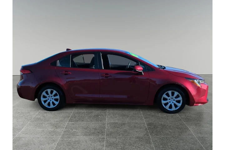 $21071 : Toyota Corolla 2024 LE 4dr S image 6
