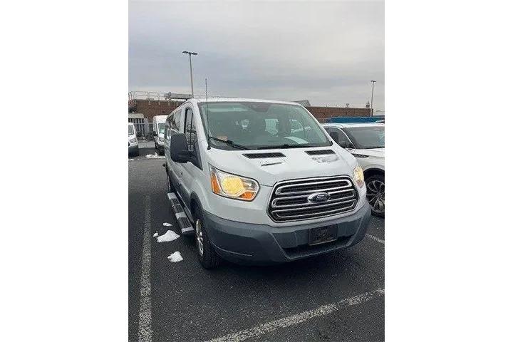 $22990 : Ford Transit 2015 350 XL 3dr image 3