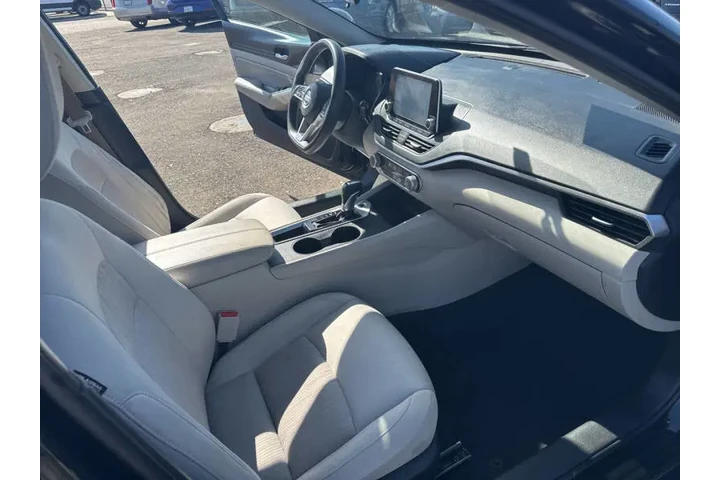 $10999 : 2020 Altima 2.5 S image 10