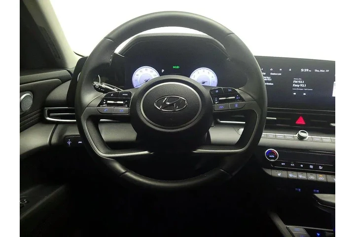 $22998 : Hyundai ELANTRA 2023 SEL 4dr image 10