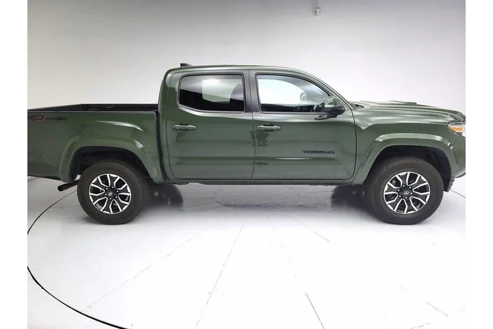 $34998 : Toyota Tacoma 2022 4x2 TRD S image 4