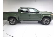 $34998 : Toyota Tacoma 2022 4x2 TRD S thumbnail