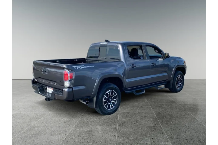$37639 : Toyota Tacoma 2022 image 5