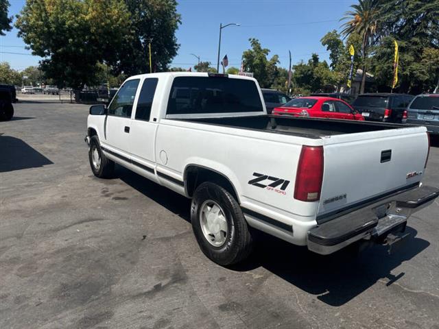 $8595 : 1995 GMC Sierra 1500 SLS image 5