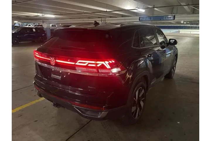 $28995 : Volkswagen Atlas Cross Sport image 2