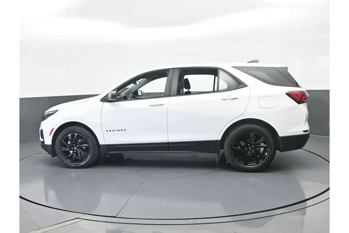 $16994 : Chevrolet Equinox 2024 LS 4d image 3