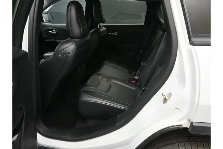 $25480 : Jeep Cherokee 2023 4x4 Altit image 10