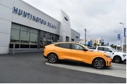 $35990 : Ford Mustang Mach-E 2023 AWD thumbnail