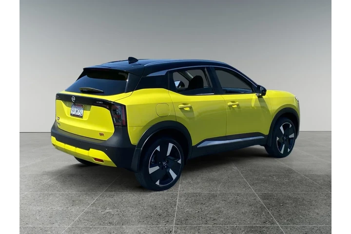 $30416 : Nissan Kicks 2025 SR 4dr Cro image 5