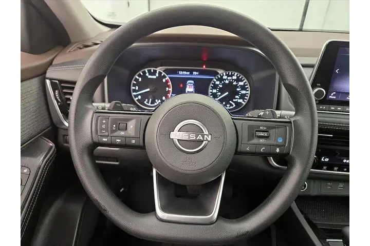 $20998 : Nissan Rogue 2023 SV 4dr Cro image 10