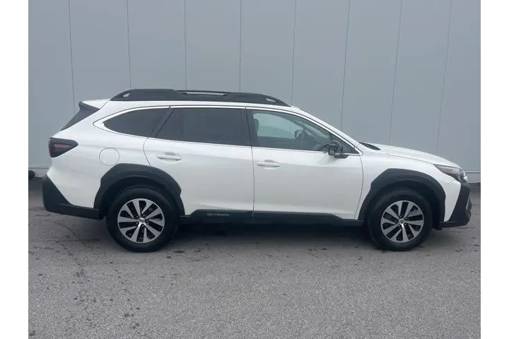 $26900 : Subaru Outback 2023 AWD Prem image 9