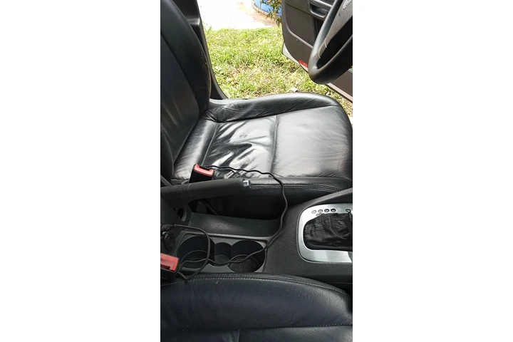 $26500000 : Vendo Volkswagen Bora 2006 image 1