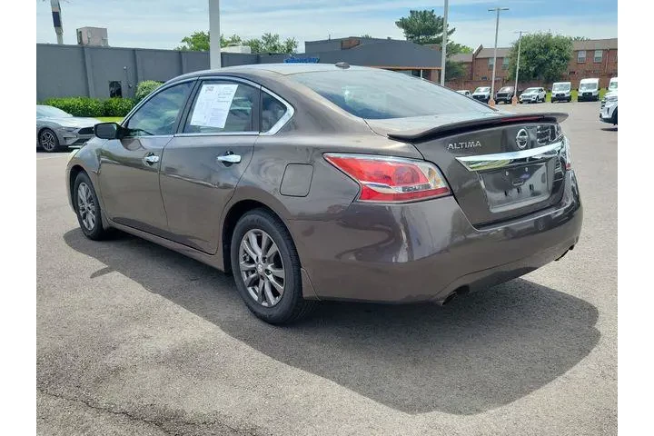 $7587 : Nissan Altima 2015 2.5 4dr S image 3