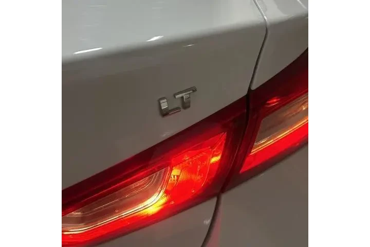 $18900 : Chevrolet Malibu 2024 LT 4dr image 10