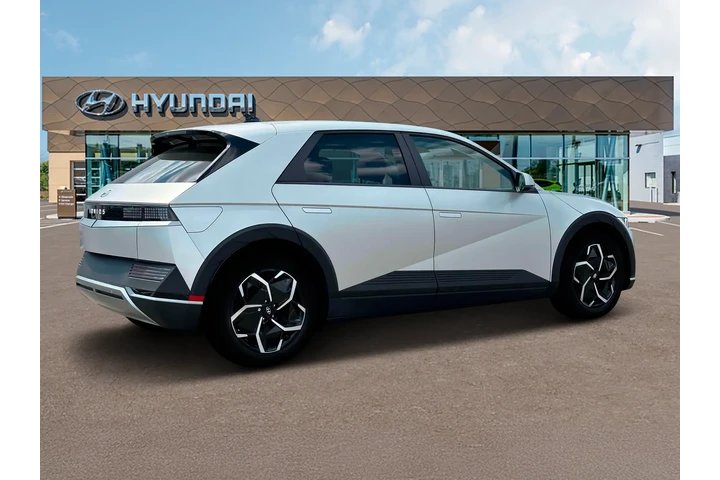 $25610 : Hyundai IONIQ 5 2024 SEL 4dr image 8