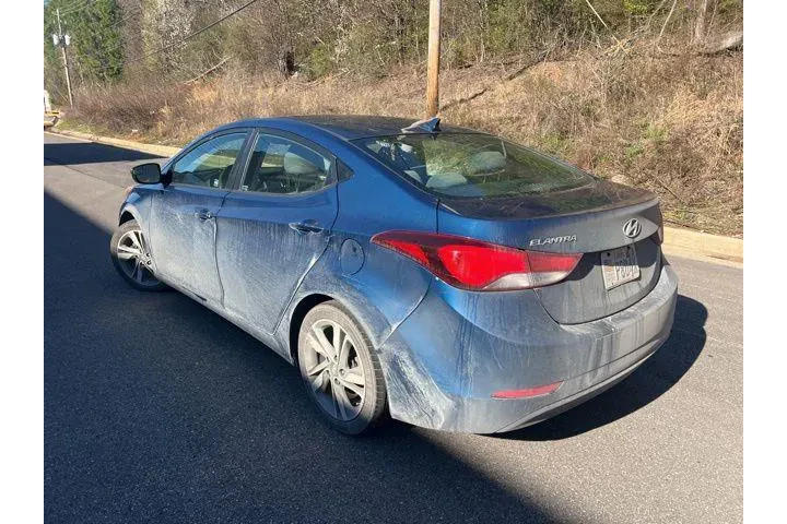 $7990 : Hyundai ELANTRA 2015 SE 4dr image 5