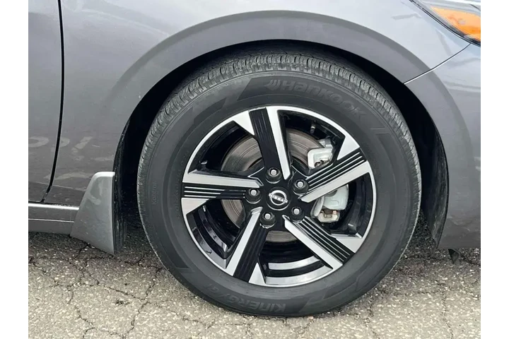 $16975 : Nissan Sentra 2025 SV 4dr Se image 9