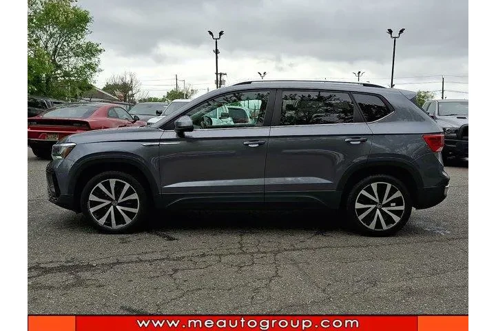 $19289 : Volkswagen Taos 2024 SE 4dr image 2
