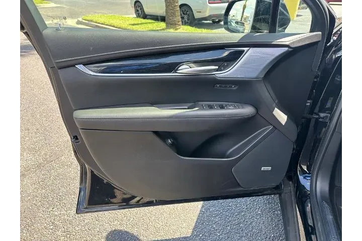 $36900 : Cadillac XT5 2025 Premium Lu image 10