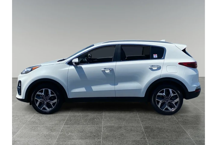 $27862 : Kia Sportage 2021 EX 4dr SUV image 2