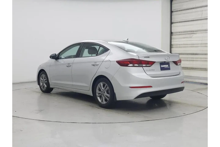 $15998 : Hyundai ELANTRA 2018 Value E image 2